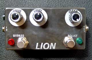 schumann electronics lion distortion pedal